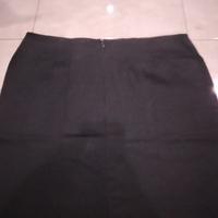 Gambar Rok span hitam wanita preloved. dari Gudang preloved Lily undefined 3 Tokopedia