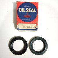 Gambar Oli Seal Transmisi Belakang 90311-42014 Toyota Hardtop FJ40 - Daiichi dari synesol undefined 1 Tokopedia