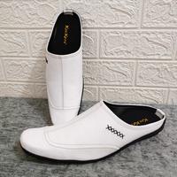 Gambar sepatu slop slip on putih - Hitam, 40 dari Store,Bali undefined 2 Tokopedia