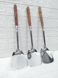 Gambar SPATULA KAYU STAINLESS TERMURAH/SUTIL KAYU TANGGUNG, SUTIL LUBANG, SUT - SOTEL-TANGGUNG dari TheAngels undefined 2 Tokopedia
