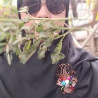 Gambar bros jilbab aksesoris bros hijab bros dagu bros kebaya batu etnik B2 dari Yeyen Aksesoris undefined 2 Tokopedia