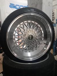 Gambar VELG MOBIL BEKAS BBS RS +BAN PHI(2) 225 40 RING18 dari RRBS Medan undefined 1 Tokopedia