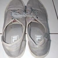 Gambar sepatu fila korea dari branded bekas original undefined 3 Tokopedia