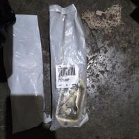 Gambar door lock doorlock bagasi elf nhr55 nkr st100 dari MPS MOBIL PART SHOP undefined 1 Tokopedia
