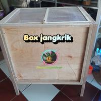 Gambar box jangkrik kotak - kandang jangkrik pakan burung portable dari desila store pnd undefined 3 Tokopedia