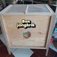 Gambar box jangkrik kotak - kandang jangkrik pakan burung portable dari desila store pnd undefined 1 Tokopedia