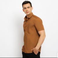 Gambar Carlos Moreno Kemeja Polos Pria Slimfit Lengan Pendek - Brown - S dari Bookerpedia undefined 2 Tokopedia