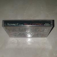 Gambar kaset rock Malaysia, kumpulan XPDC album Konsert Live dari SLP MUSIK undefined 3 Tokopedia