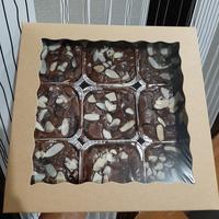 Gambar Fudgy Brownies Cup Bakoel Roemahan,Homemade Fudgy Brownies - isi 9 dari Bakoel Roemahan undefined 3 Tokopedia
