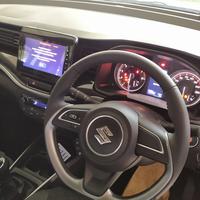 Gambar Suzuki Ertiga XL7 Alpha Beta Zeta mobil - Putih dari suzukiigo undefined 5 Tokopedia