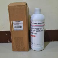 Gambar Water Repellent Body Conditioner Isi 1000ML Original Mitsubishi Motors dari R-FUN JAYA MOTOR undefined 1 Tokopedia