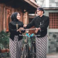 Gambar [1 Set] Baju Prewedding / Baju Couple Adat Jawa - Jogja, Motif Lereng - L/L3, XL / Jumbo dari Nensitadewi Wedding undefined 1 Tokopedia