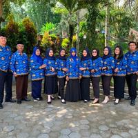 Gambar KEMEJA KORPRI PRIA DAN WANITA TERBARU BERKUALITAS Seragam Kerja Katun dari Avinafashion undefined 5 Tokopedia