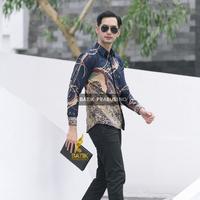 Gambar Batik Prabuseno Kemeja Pria Katun Lengan Panjang Slimfit Danar Navy - S dari Butik Batik Prabuseno undefined 2 Tokopedia