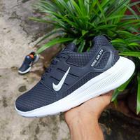 Gambar sepatu sekolah anak SMP SMA import ukuran 39-43 - 43 dari Smart Kids Setore undefined 2 Tokopedia