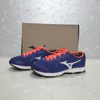 Gambar Sepatu Mizuno J4P4N Size 32 sd 33 sd 34 Original 100% Second dari SeniBersama undefined 2 Tokopedia