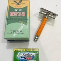 Gambar TEMPAT ALAT CUKUR / PAKET CUKUR KUMIS JENGGOT STAINLIS + SILET 5 PCS dari slamettools undefined 2 Tokopedia
