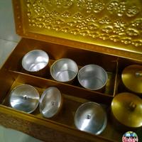 Gambar tepak sirih adat gold bahan adat dari Rerezeze online shop undefined 2 Tokopedia