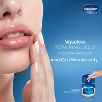 Gambar VASELINE Repairing Petroleum Jelly Lotion Pure 50ml / 100ml - Repair Jelly, Ori 50 dari madame fany undefined 4 Tokopedia