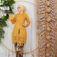 Gambar set kebaya tunik kurung(Busui friendly)/kebaya brokat premium - Nude, M dari ZALUKHU MODIS undefined 4 Tokopedia