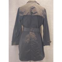 Gambar PRELOVED JAKET BRANDED MURAH WANITA PESPOW dari tamariska_stuff undefined 5 Tokopedia
