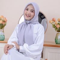 Gambar Kerudung Paris Segi Empat "Warna Abu-Abu" / Hijab Paris Polos Abu-Abu / Jilbab Paris Abu-Abu Square Nyaman & Lembut - Light Grey dari Gemintang Hijab Tokopedia undefined 2 Tokopedia