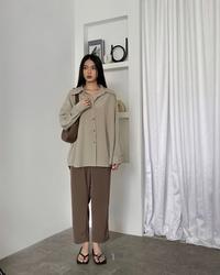 Gambar ECINOS - Office Shirt - Latte, Smaller size dari ecinos undefined 1 Tokopedia