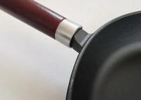 Gambar Panci Wajan Cast Iron Gagang Kayu 22 Cm ANTI PANAS JAPANESE QUALITY - Seasoning 3Kali dari Cast iron Indonesia undefined 3 Tokopedia