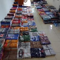 Gambar paket usaha baju kaos distro pria wanita 1 lusin (12pcs) - random, L dari AA grosir murah undefined 1 Tokopedia