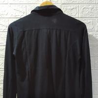 Gambar Preloved kemeja wanita hitam dari indy olshop 2 undefined 4 Tokopedia