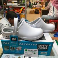 Gambar Safety shoes / Sandal clog Jogger bestlight / Oxypas bestlight asli - Hitam, 37 dari Usaha safety equipment undefined 3 Tokopedia