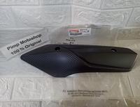 Gambar TUTUP TAMENG COVER KNALPOT MIO M3 SOUL GT 125 ORI YGP 2PH-E4718-00 dari Pimpmotoshop undefined 1 Tokopedia