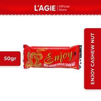 Gambar Coklat Batang Isi Kacang Mete Lagie Enjoy Cashew Nut 50gr dari Lagie Official Store undefined 1 Tokopedia