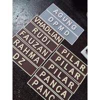 Gambar emblem patch rubber costum nama nama - 1.5x6cm dari AKACCESORIES undefined 4 Tokopedia