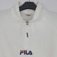 Gambar Jacket FILA Small Logo Putih dari UNKNWNTHRIFT undefined 2 Tokopedia