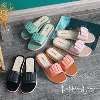 Gambar Sandal Slip On Wanita Casual & Trendy Sendal Flat Wanita Import - Black, 38-39 dari ARR Store Indonesia undefined 5 Tokopedia