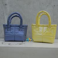 Gambar Puffy Bag Hologram Waterproof Tas Selempang Wanita Tas Wanita - Silver Hologram dari ANAQAH BAG STORE undefined 5 Tokopedia