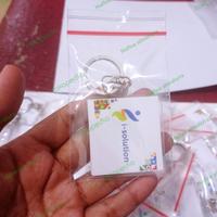 Gambar gantungan kunci akrilik custom dari Nafisa almahyra undefined 1 Tokopedia