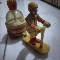 Gambar Maskot McD Ronald 2001 dari NAWANG VINTAGE PARTS undefined 1 Tokopedia
