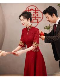 Gambar Gaun Pesta D22033 Cheongsam Merah Lengan Siku Sangjit Dress Gown - Custom Size dari ChristianTungOfficial undefined 5 Tokopedia
