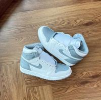 Gambar Jordan 1 High OG Stealth - 100% Authentic Original Guaranteed - Size Lain dari Hotsauce Sneakers ID undefined 1 Tokopedia