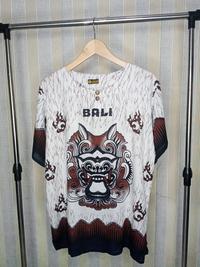 Gambar baju barong bali pria baju barong bali dasar putih bahan katun kaos - Biru, M dari s u n k a y undefined 5 Tokopedia