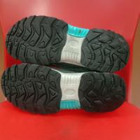 Gambar Foursense Hiking Shoes Second dari SepatuKe-2ndku undefined 3 Tokopedia