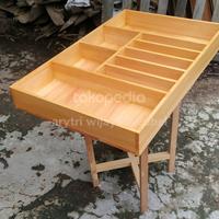 Gambar KOTAK SENDOK KAYU MAHONI 72×46×7 CM CUTLERY TRAY MAHOGANY FULL KAYU dari arytri wijaya meubel undefined 2 Tokopedia