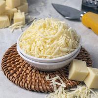 Gambar Anchor Shreeded Mozarella Keju Mozarella Parut Anchor 1KG Halal Instan - 1 kg dari FroZenn Foods undefined 3 Tokopedia