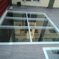 Gambar Kanopi Void atap Rangka plus kaca tempered 10mm terpasang rapi dari Kaca aluminium stainless besi undefined 3 Tokopedia
