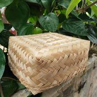 Gambar Atas+bawah BESEK BAMBU KOTAK NASI ANYAMAN BAMBU 20X20 CM Besek Bambu Ukuran 20x20x8cm Ready Stock Harga Termasuk Alas dan Tutup - BESEK 20X20 CM dari Gerai Sidomoro Collection undefined 2 Tokopedia