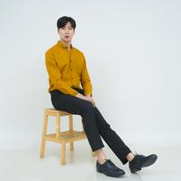 Gambar Kemeja lengan panjang pria formal slim fit mustard houseofcuff - M dari House of Cuff undefined 3 Tokopedia