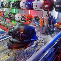 Gambar helm retro nazy dari luckyjayahelm undefined 1 Tokopedia