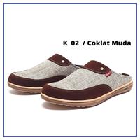 Gambar Sepatu Sandal Selop Sepatu Slop Pria Kickers - Cokelat, 40 dari NukusFootwear undefined 5 Tokopedia